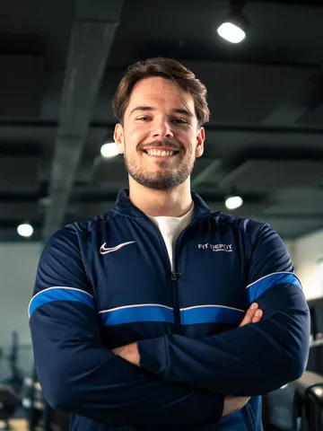 Tom — Club Manager · Schoonhoven